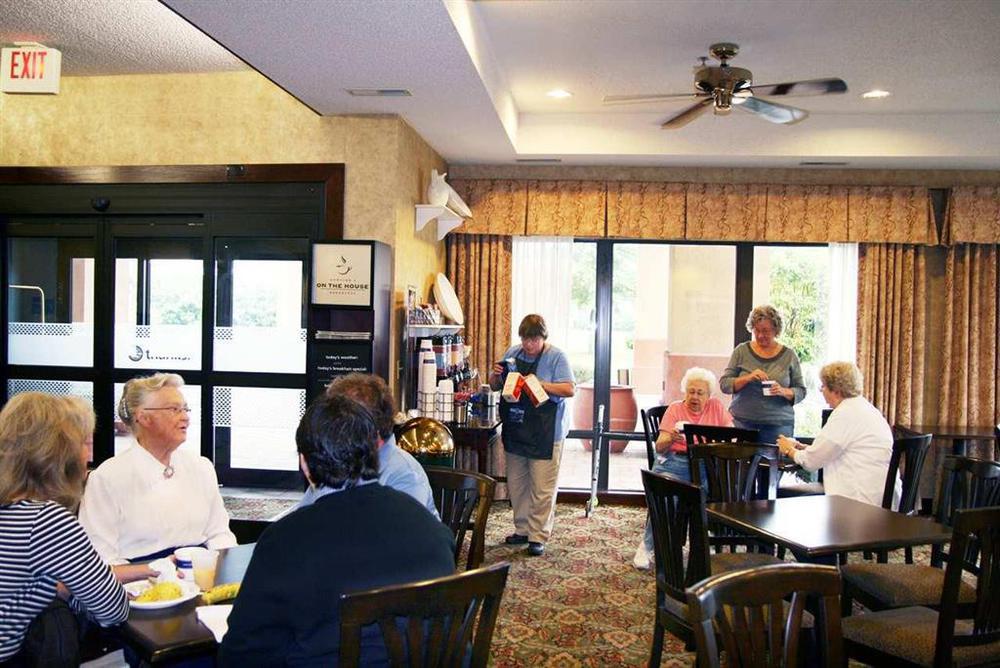 Mainstay Suites Bourbonnais - Kankakee Restoran foto