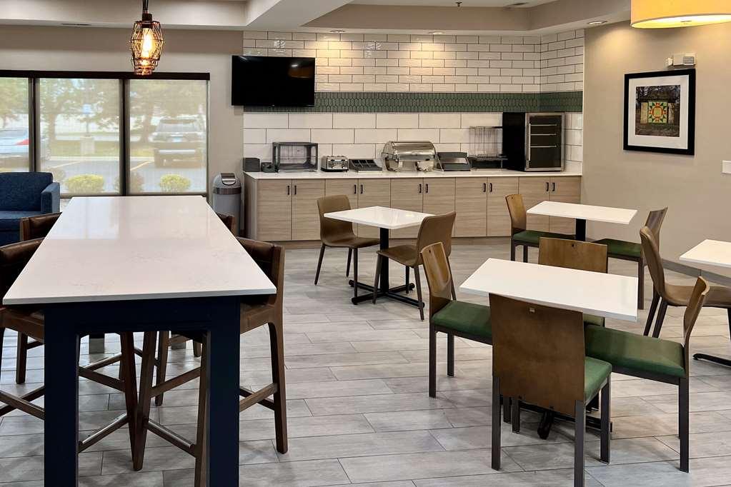 Mainstay Suites Bourbonnais - Kankakee Restoran foto