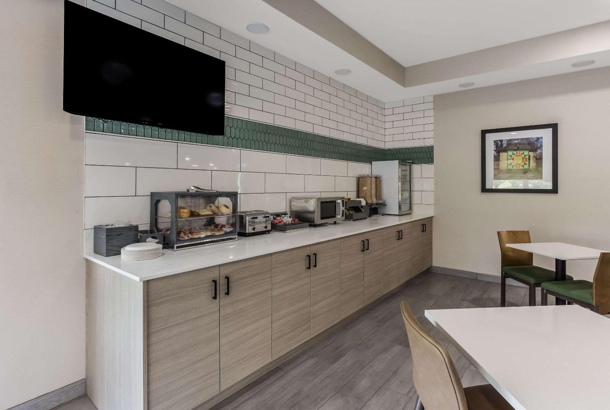 Mainstay Suites Bourbonnais - Kankakee Bagian luar foto