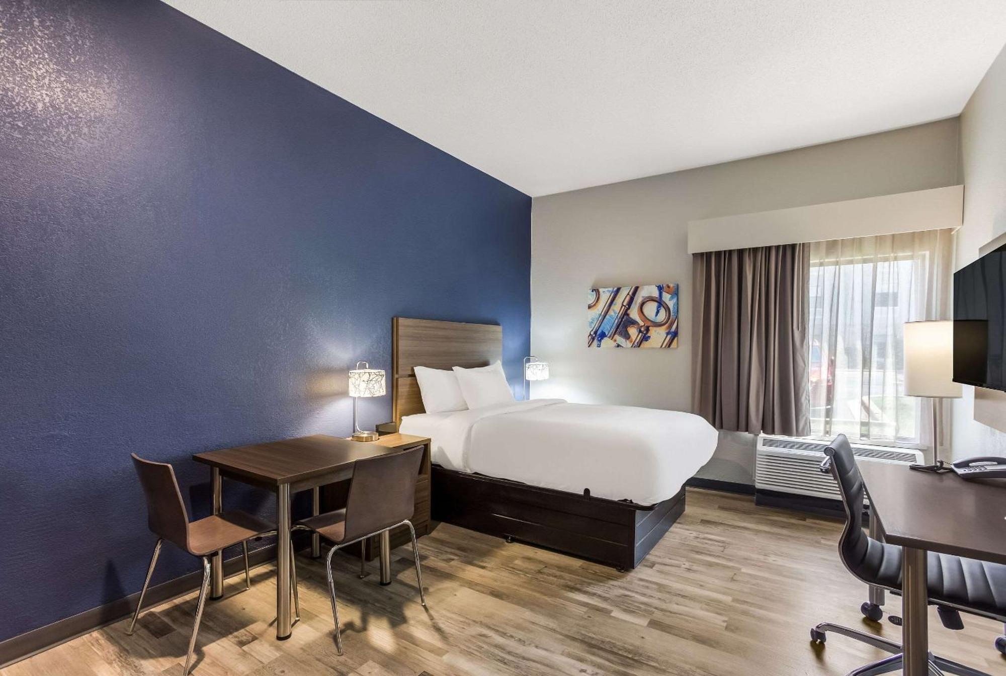 Mainstay Suites Bourbonnais - Kankakee Bagian luar foto